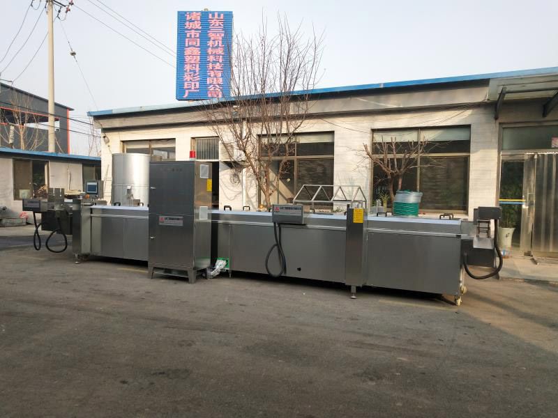 你知道油炸機(jī)蓋內(nèi)清潔及保溫作用嗎？